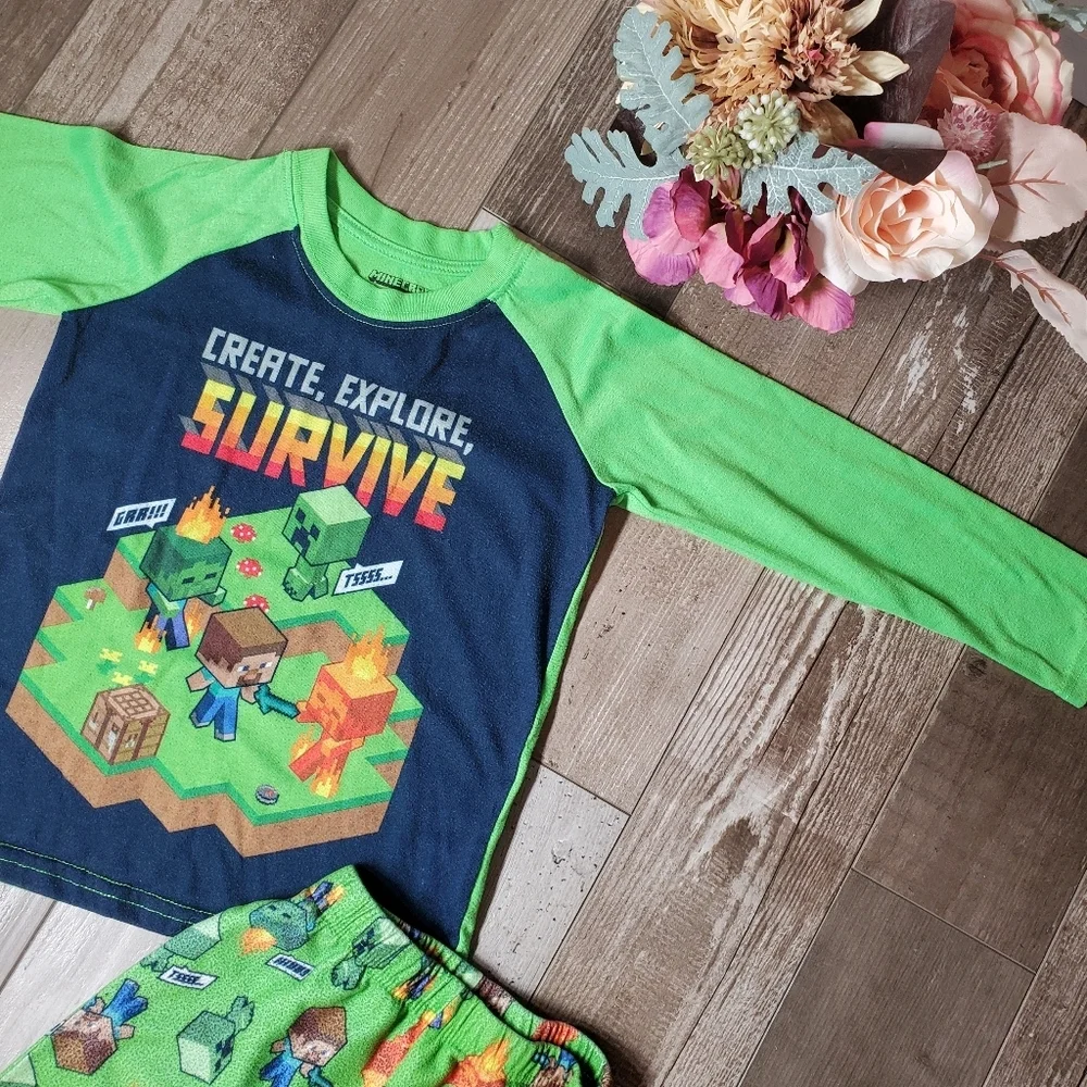 Minecraft Boys Size 4/5 Green 2pc Fleece Matching Pajama Pj Set EUC